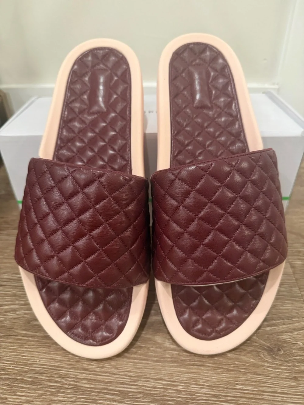 APL Men’s Lusso Burgundy Quilted Slide Sandals Size 11‎ New in Box